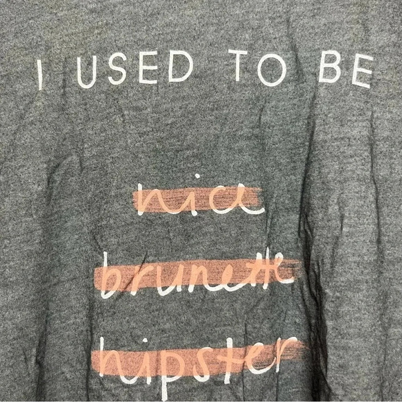 ☀️GUESS Graphic Oversized Distressed Funny Tshirt - Picture 3 of 8